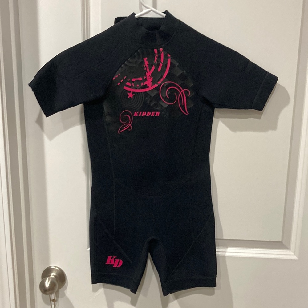 Wet Suit Junior Size 8 Kidder